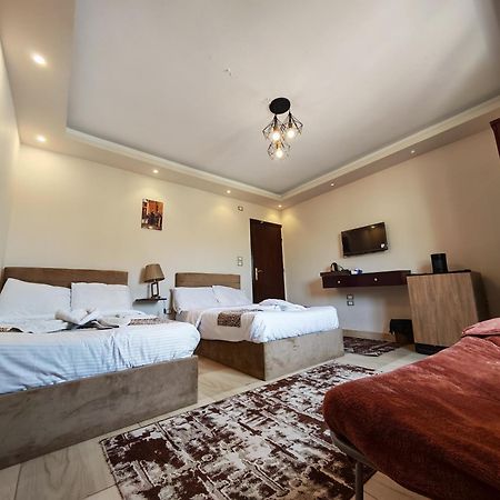 Hur Magic Inn Kafret el-Gabal Esterno foto