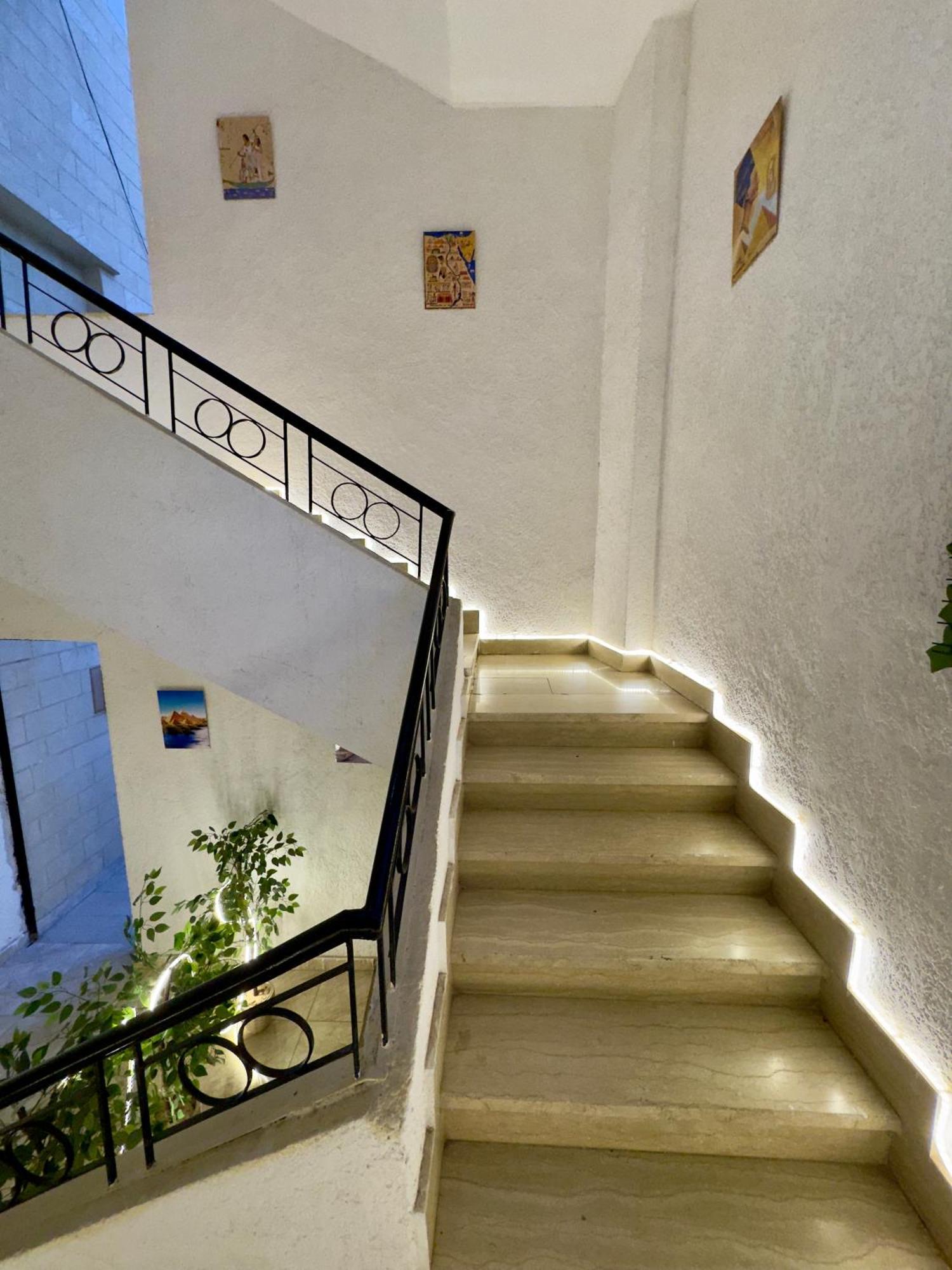 Hur Magic Inn Kafret el-Gabal Esterno foto