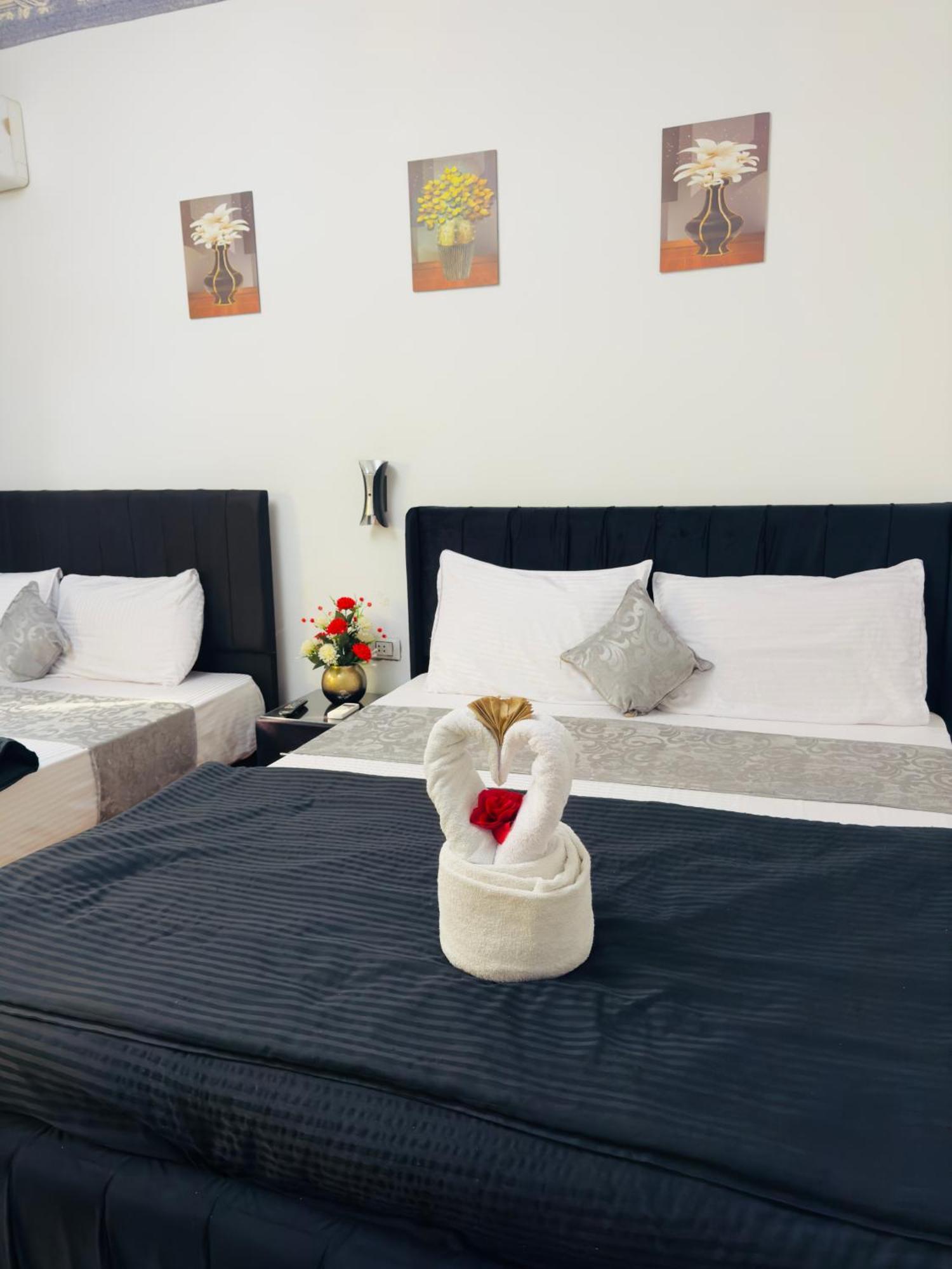 Hur Magic Inn Kafret el-Gabal Esterno foto