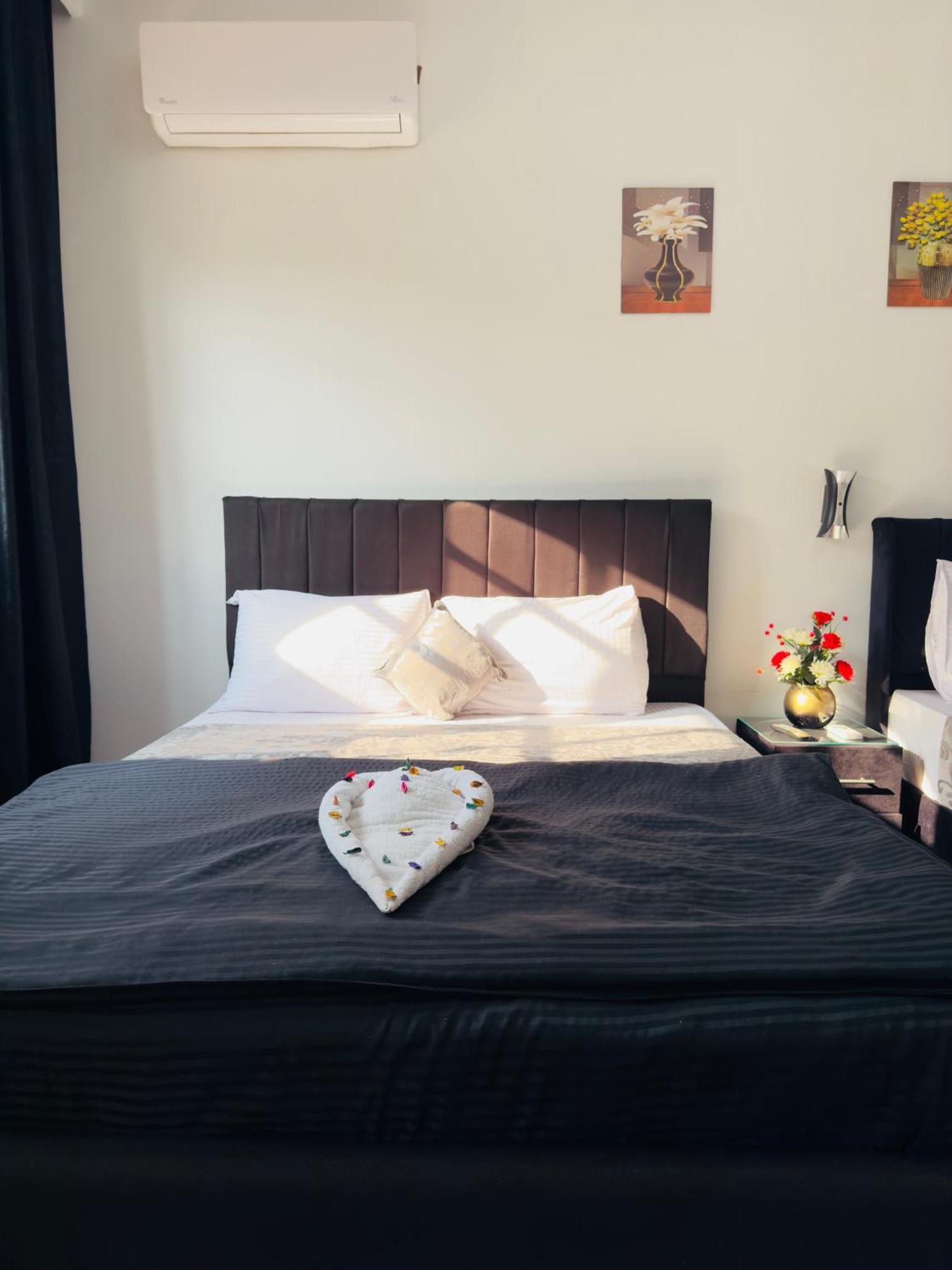 Hur Magic Inn Kafret el-Gabal Esterno foto