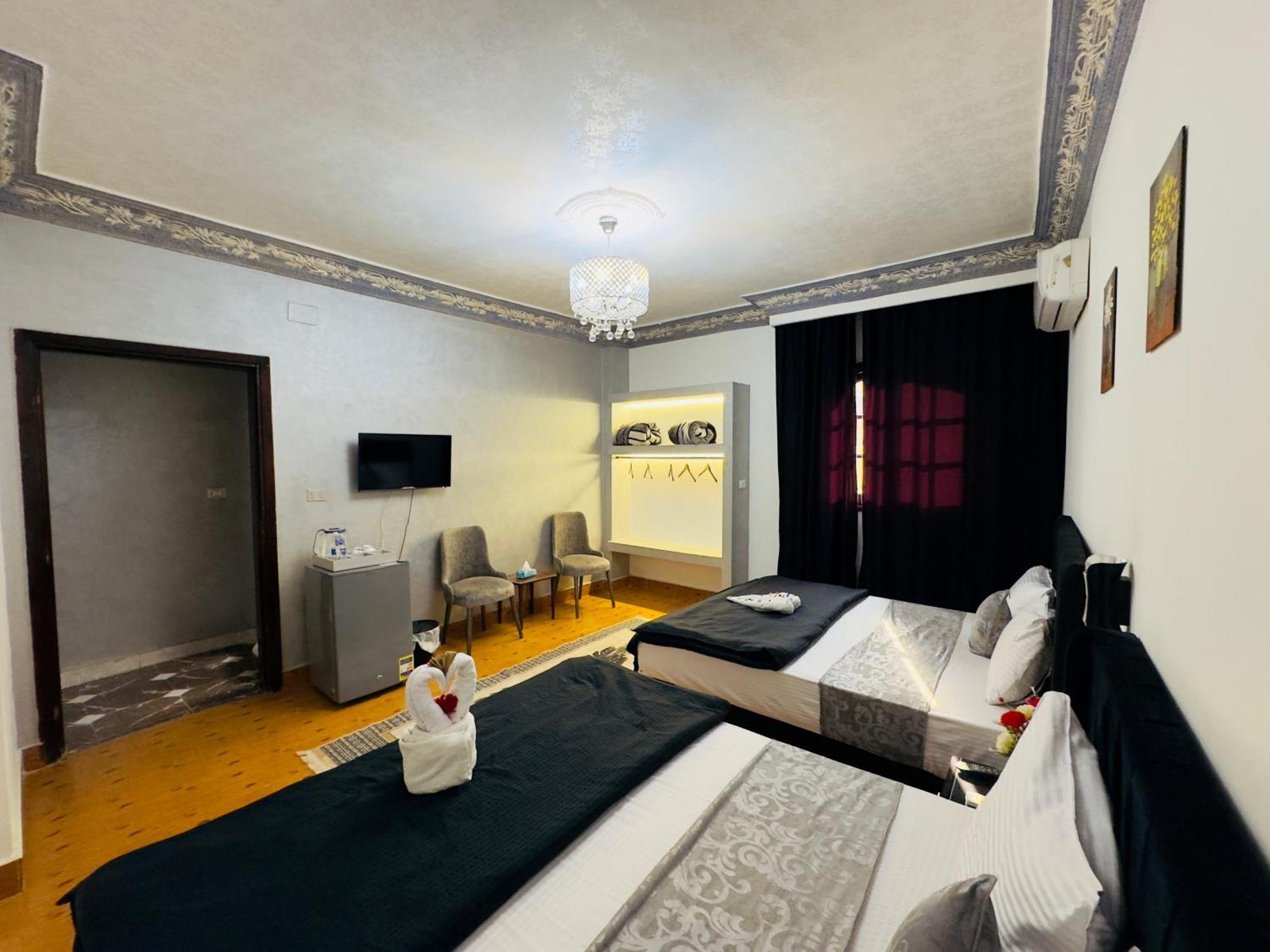 Hur Magic Inn Kafret el-Gabal Esterno foto